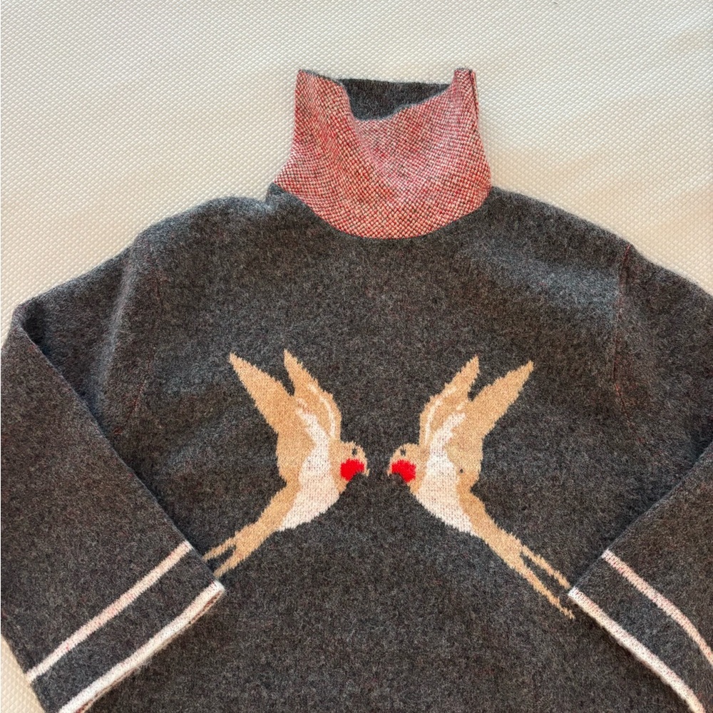 New-Love birds Gray Pattern Turtleneck Sweater
